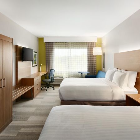 Holiday Inn Express & Suites Salisbury By Ihg Bagian luar foto
