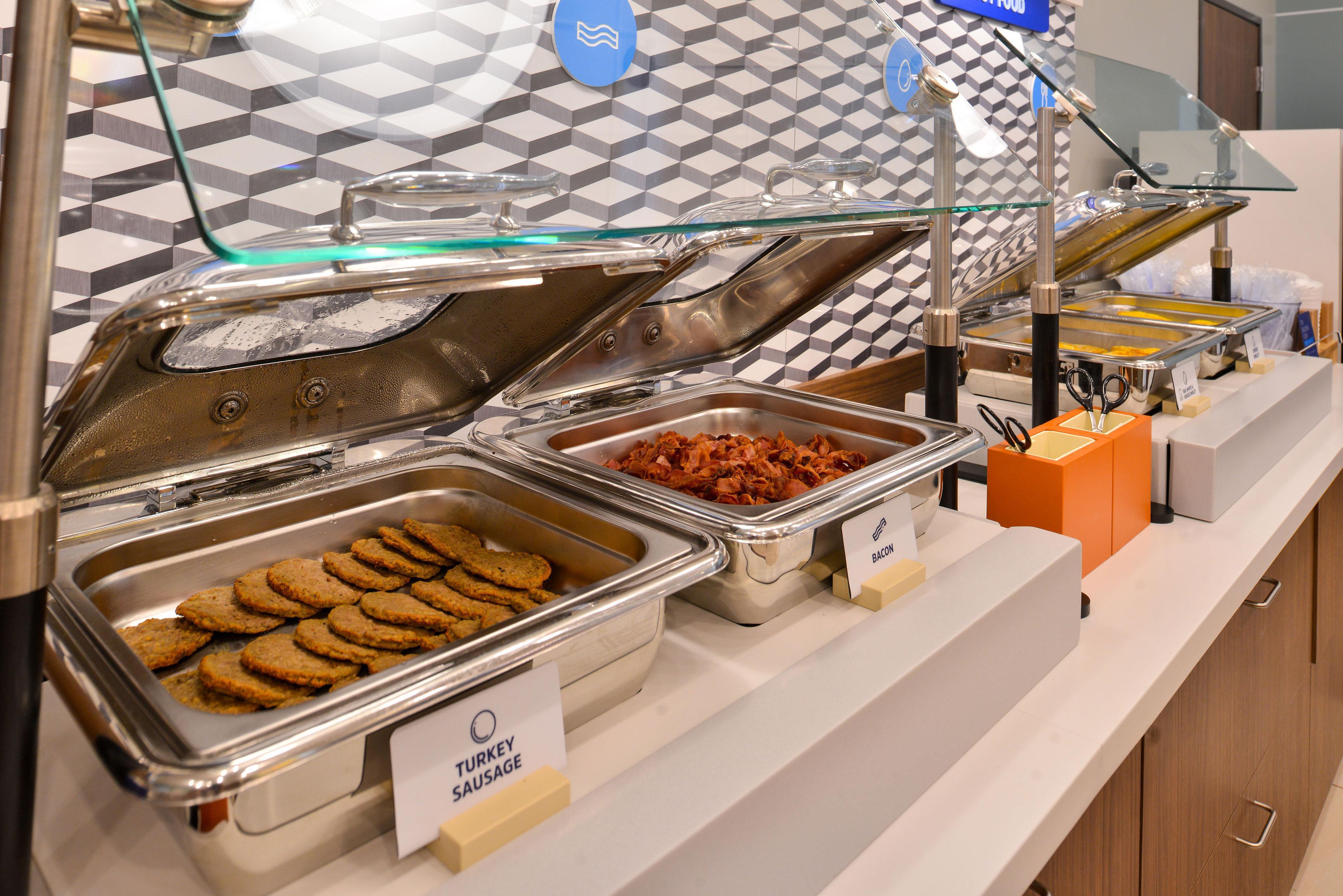 Holiday Inn Express & Suites Salisbury By Ihg Bagian luar foto