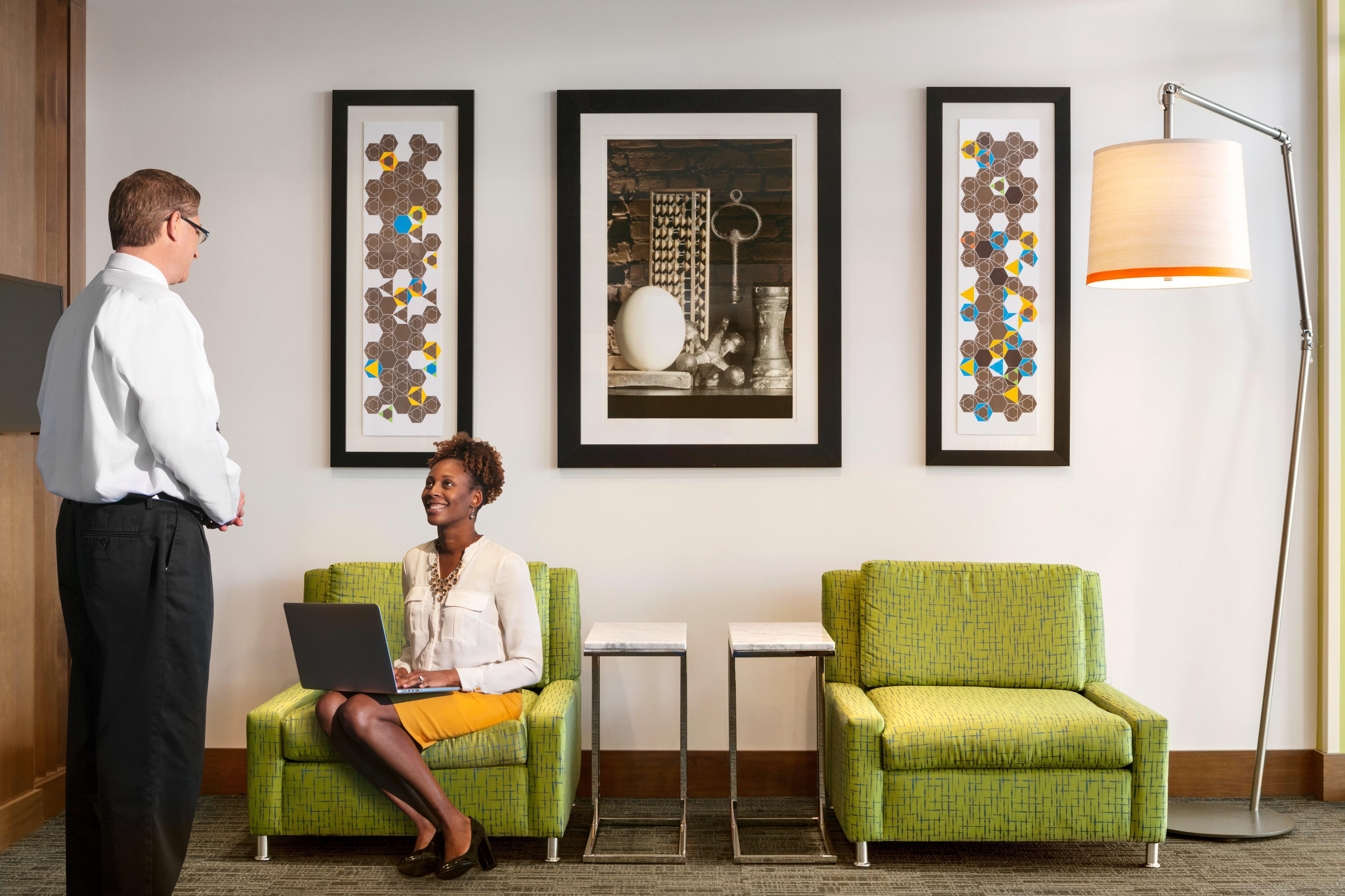 Holiday Inn Express & Suites Salisbury By Ihg Bagian luar foto