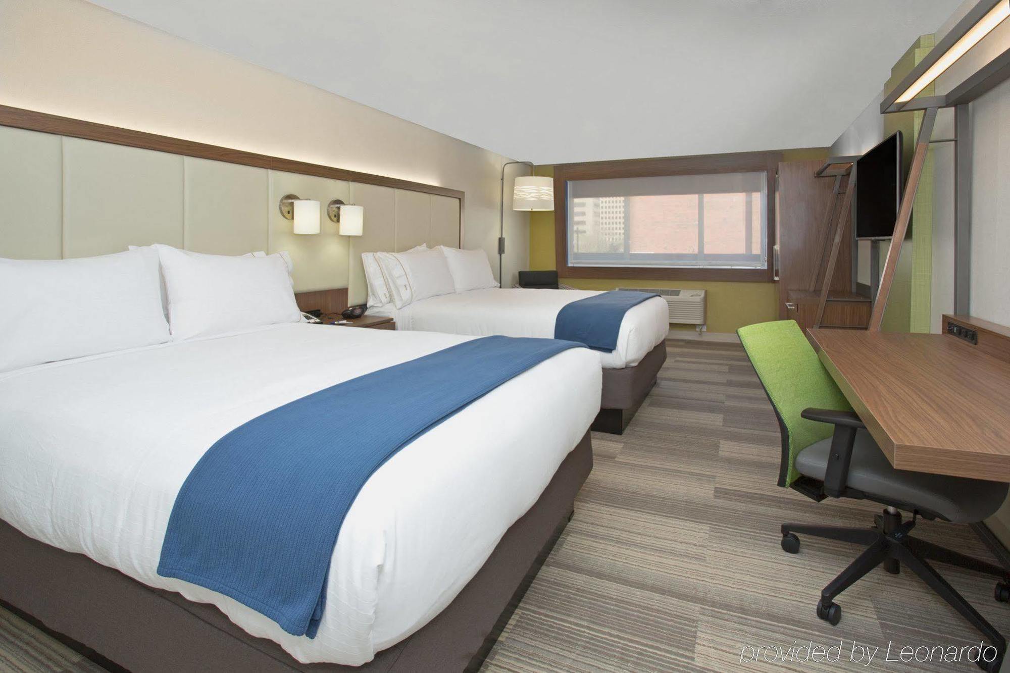 Holiday Inn Express & Suites Salisbury By Ihg Bagian luar foto